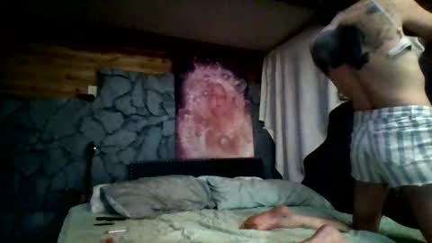 lovecreep online show from July 5, 2026, 7:04 am