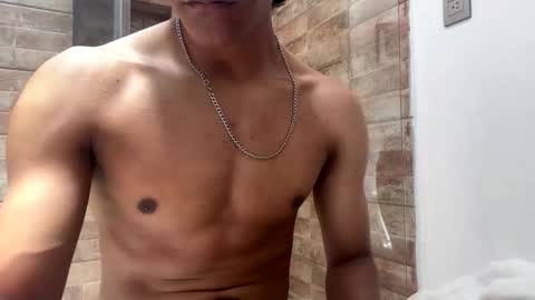 Snapshot of themachcute chatting on May 16, 2026, 6:07 pm themachcute online show from May 16, 2026, 6:07 pm