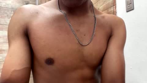 Snapshot of themachcute chatting on May 22, 2026, 9:20 pm themachcute online show from May 22, 2026, 9:20 pm