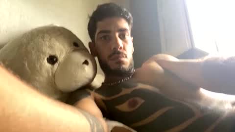 Snapshot of themarttinguyyy chatting on December 20, 2024, 6:45 pm themarttinguyyy online show from December 20, 2024, 6:45 pm