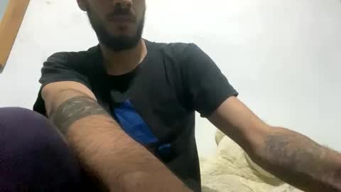 Snapshot of themarttinguyyy chatting on September 24, 2025, 1:53 am themarttinguyyy online show from September 24, 2025, 1:53 am