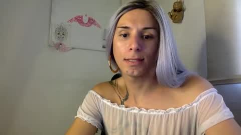 Snapshot of thematryoshka chatting on January 2, 2025, 8:02 pm Lucy Lucy online show from January 2, 2025, 8:02 pm