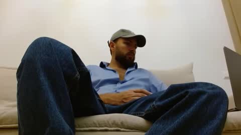 TheMonarchGoat online show from January 15, 2026, 4:06 am