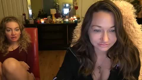 Cach Nelson online show from January 1, 2025, 1:05 pm