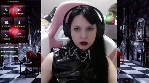   A Goth Chick   online show from December 18, 2024, 12:10 am
