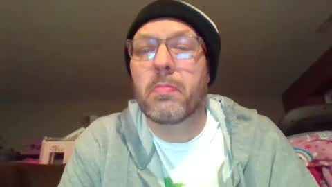 theo6974z online show from February 3, 2025, 4:57 am