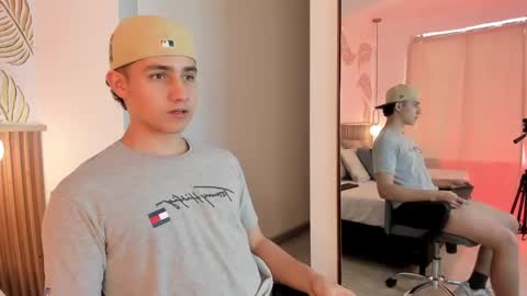  THEO- MATEO  online show from December 13, 2024, 5:00 pm