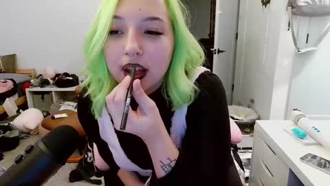 Olivia Nyx online show from January 3, 2025, 5:50 am