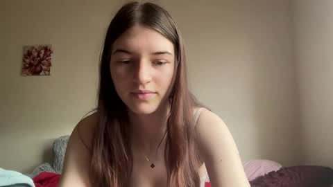 Astrid online show from May 29, 2026, 9:35 pm