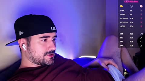 Snapshot of theoravi chatting on December 10, 2024, 3:30 am Theo Ravi online show from December 10, 2024, 3:30 am