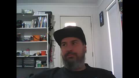 Snapshot of theozbeardguy chatting on February 17, 2026, 3:36 am aussiebeard online show from February 17, 2026, 3:36 am