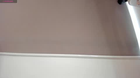 Snapshot of thepam_boobs chatting on February 5, 2025, 9:18 pm Pamela  online show from February 5, 2025, 9:18 pm