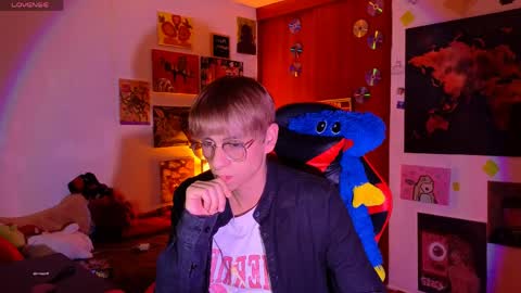 Snapshot of theprince_red chatting on April 10, 2026, 7:29 pm Matt independent model online show from April 10, 2026, 7:29 pm