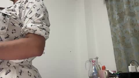 Snapshot of therealcamilabaddie chatting on March 1, 2025, 6:13 am therealcamilabaddie online show from March 1, 2025, 6:13 am