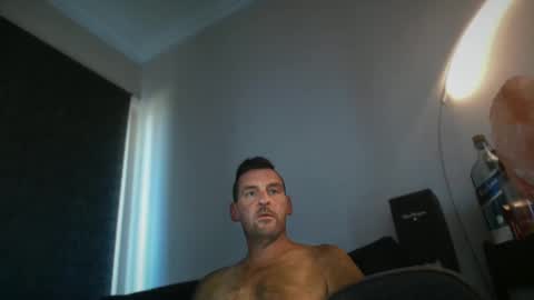 Snapshot of therealkurva4u chatting on December 8, 2024, 3:00 am therealkurva4u online show from December 8, 2024, 3:00 am