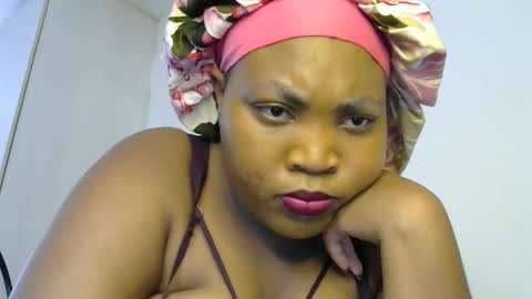 Snapshot of theshybaddie chatting on January 24, 2025, 7:30 am theshybaddie online show from January 24, 2025, 7:30 am