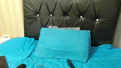 Snapshot of theshybaddie chatting on September 10, 2025, 7:08 am theshybaddie online show from September 10, 2025, 7:08 am