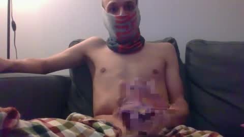 Snapshot of thetubedscarfguy chatting on February 22, 2025, 9:26 pm Scarf guy online show from February 22, 2025, 9:26 pm