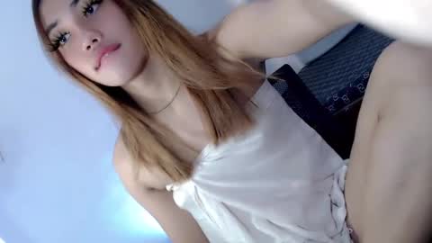 stella online show from March 6, 2025, 2:19 am