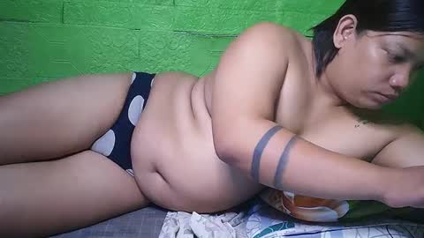 chubbysweetsexybitch online show from October 12, 2025, 11:04 pm
