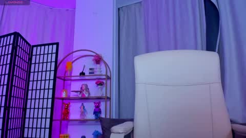 Liz online show from December 13, 2024, 8:37 pm