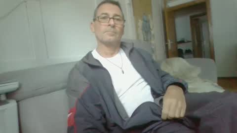 Snapshot of thhe13 chatting on December 28, 2024, 7:55 am thhe13 online show from December 28, 2024, 7:55 am