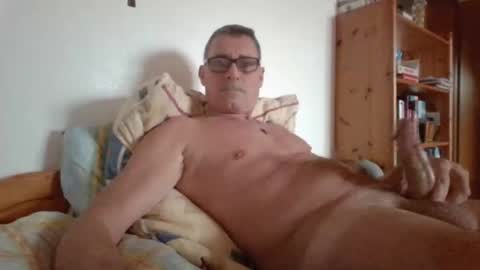 Snapshot of thhe13 chatting on February 22, 2026, 1:20 pm thhe13 online show from February 22, 2026, 1:20 pm