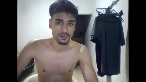 Snapshot of thiago22bk chatting on November 22, 2025, 6:07 pm thiago22bk online show from November 22, 2025, 6:07 pm