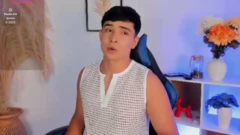 Thiago  online show from July 12, 2026, 9:06 pm