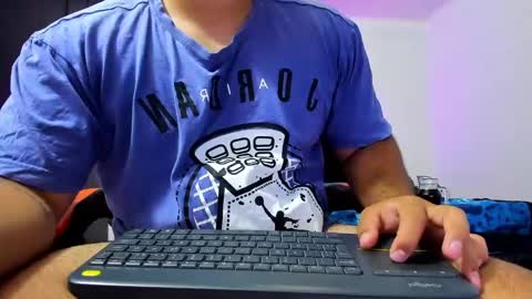 Snapshot of thiago_cp01 chatting on January 12, 2025, 2:24 am Thiago online show from January 12, 2025, 2:24 am