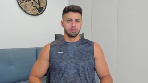 thiago_driussi online show from December 18, 2024, 1:15 am