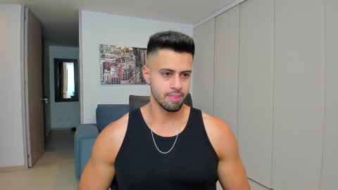 thiago_driussi online show from February 25, 2025, 2:47 am