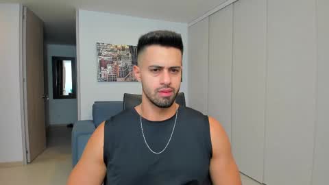 thiago_driussi online show from February 26, 2025, 11:59 pm