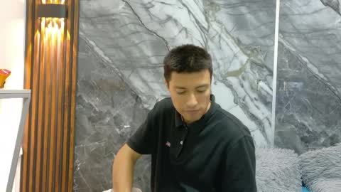 Snapshot of thiago_enzo chatting on May 26, 2026, 3:24 am online show from May 26, 2026, 3:24 am