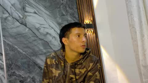 Snapshot of thiago_enzo chatting on May 28, 2026, 3:59 am online show from May 28, 2026, 3:59 am