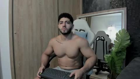 THIAGO online show from May 24, 2026, 11:54 pm