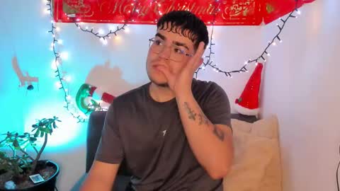 thiago_occonor online show from November 27, 2025, 6:59 am