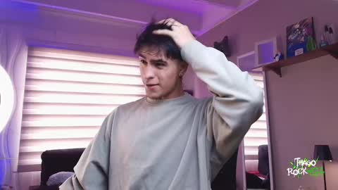 Thiago online show from March 4, 2025, 2:53 pm