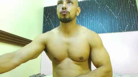Snapshot of thiago_summers chatting on September 9, 2025, 4:06 pm Thiago Summers online show from September 9, 2025, 4:06 pm