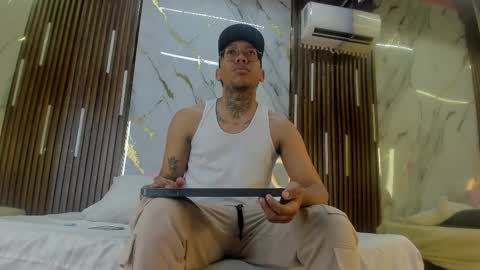 ThiagoBerry online show from January 15, 2026, 11:04 am