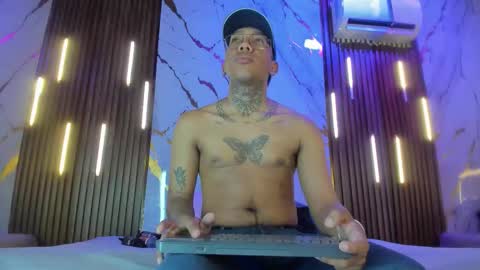 ThiagoBerry online show from January 19, 2026, 11:14 am