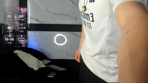 Snapshot of thiagoferrerohot chatting on March 16, 2026, 2:10 pm thiagoferrerohot online show from March 16, 2026, 2:10 pm