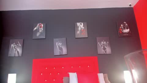 Thia Gomez online show from January 13, 2025, 12:13 pm