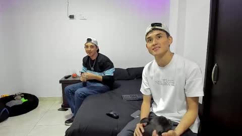 Thiago Wells online show from February 13, 2025, 1:40 am