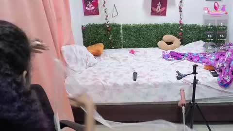 thiana_horny online show from June 23, 2026, 2:15 pm