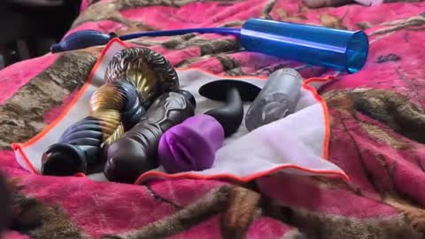 thiccbiggwett online show from November 18, 2025, 6:56 pm