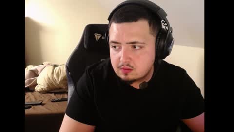 thickboy2424 online show from January 25, 2025, 5:29 am