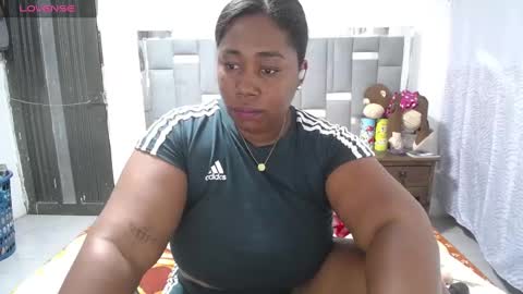 XIOMARA  online show from February 6, 2025, 2:22 am