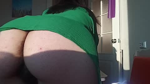 MilkyChoco online show from January 9, 2025, 8:13 am