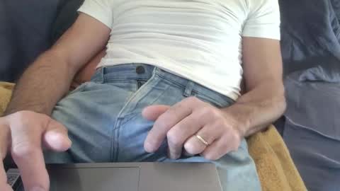 Snapshot of thickrum chatting on November 9, 2025, 11:08 am Thickru online show from November 9, 2025, 11:08 am